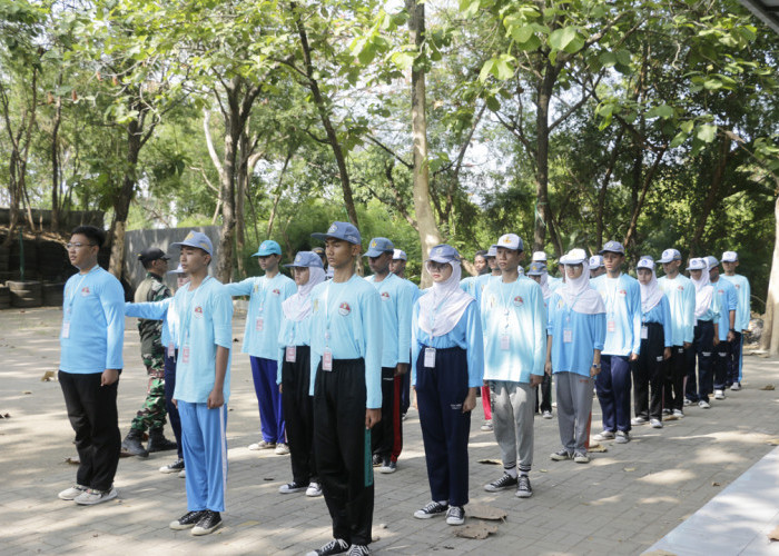 KOMPAK: Kekompakan, harmonisasi, dan sinergitas, menjadi kunci bagi pemuda masa depan bangsa, dalam menghadapi berbagai ancaman global yang mungkin akan terjadi.