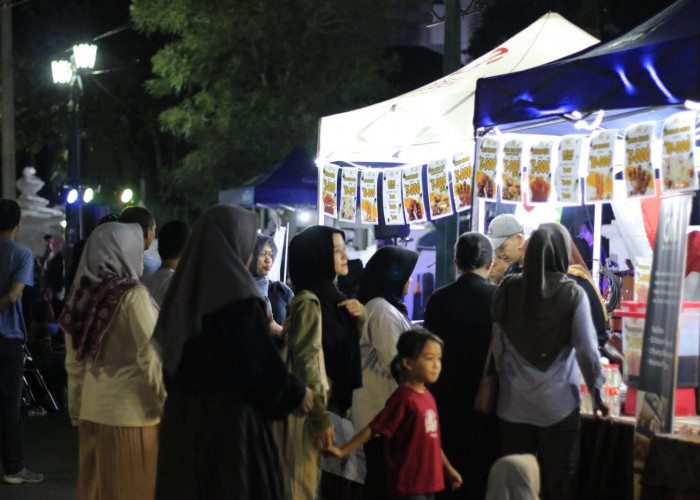  Kegiatan Malem Mingguan Ning Balekota ruang apresiasi bagi pelaku seni, budaya, ekonomi kreatif, hingga UMKM, untuk berekspresi dan berinteraksi.