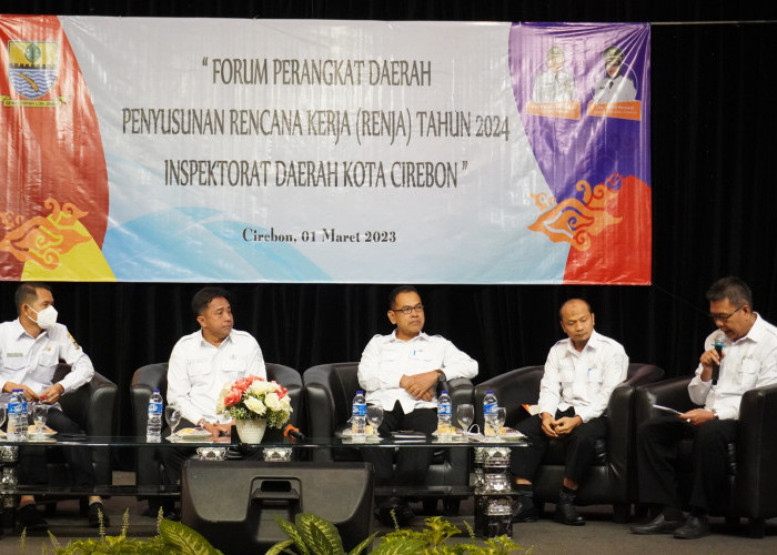 FORUM: Inspektorat bersama Perangkat Daerah dan BUMD, mengikuti Forum Perangkat Daerah Penyusunan Renja 2024 Inspektorat Daerah Kota Cirebon, Rabu (1/3).