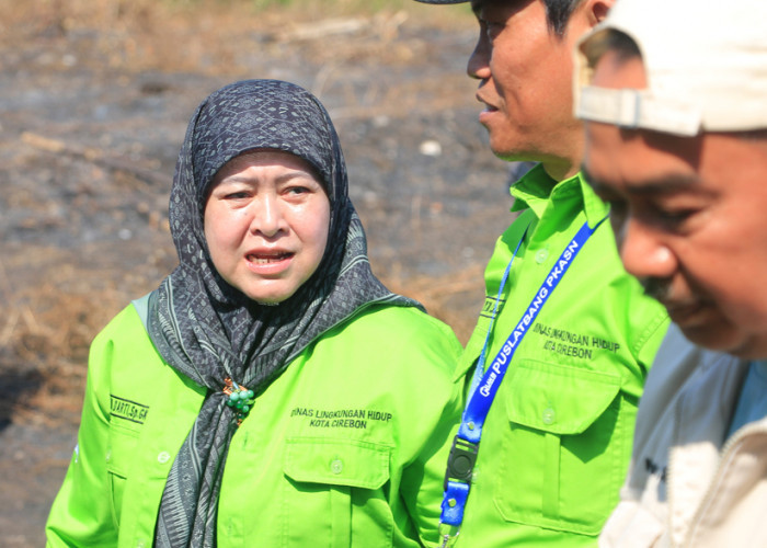 VISIONER: Kepala DLH Yuni Darti, berpandangan visioner menjadikan ex TPA Grenjeng seluas lima hektar areal agroforestri, yang diyakini akan menjadi ikon Kota Cirebon kedepan.