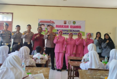  Program Makan Siang Sehat di SDN Munjul Majalengka