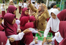 Ajarkan Wirausaha Sejak Dini, Lewat Acara Market Day di Lingkungan Sekolah