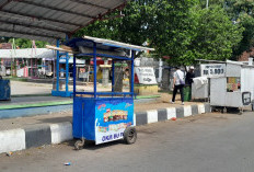 Banyak PKL, Alun-Alun Ciledug Beralih Fungsi