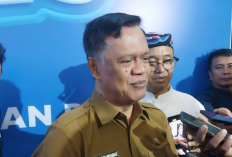 CSR Oreo Berbagi, Pengusaha dan Perajin Batik di Kabupaten CirebonTerima Alat Membatik