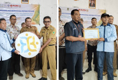 Universitas Muhammadiyah Cirebon Borong Tiga Penghargaan dari DPPKBP3A Kabupaten Kuningan di Desa Gunungmanik