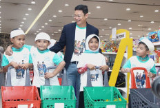 BSI Ajak 140 Anak Yatim Belanja