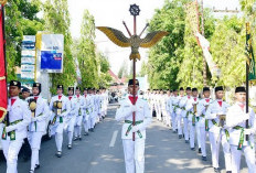 Warga Antusias Sambut Kirab Tunggul Pataka