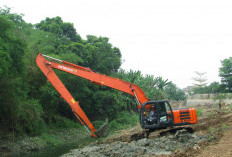 Normalisasi Sungai Cegah Banjir 