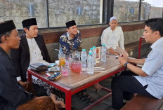 Eti-Suhendrik Janjikan Bantuan Operasional Guru Agama