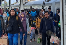 Sambil Menunggu Jadwal Keberangkatan Maupun  Turun, PT KAI  Daop 3 Cirebon Beri Layanan Kesehatan Gratis
