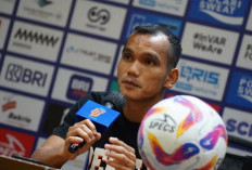 Begini Komentar Riko Simanjuntak Soal Persija Jakarta Main di SUGBK