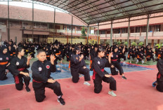  Ratusan Pesilat Pelajar Ujian Kenaikan Tingkat