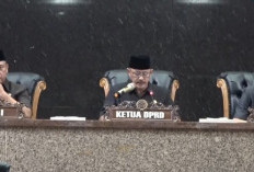 6 Fraksi Sampaikan Pandangan Umum terhadap LKPJ Bupati Indramayu Tahun Anggaran 2023