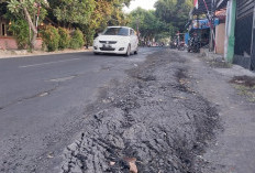 DPUTR Sebut karena Kendaraan Berat