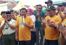 Bupati Terpilih Eman Lepas Peserta Jalan Sehat Persis