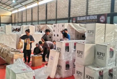 KPU Kabupaten Cirebon Mulai Distribusi Logistik Pilkada 2024 ke 40 Kecamatan