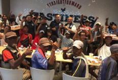 RSC Ajak 200 Tukang Becak Bukber di KFC