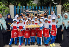 Asah Lifeskill, Zahirah Snack and Bakery Gelar Cooking Class Bersama Siswa MI