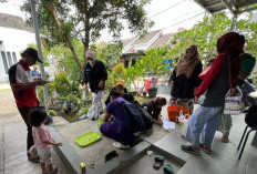 DKP3 Gelar Vaksin Rabies Gratis, Langsunh Datangi Rumah Warga Kota Cirebon