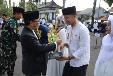 Peringati Hari Santri Nasional, Resolusi Jihad Digaungkan di Halaman Setda