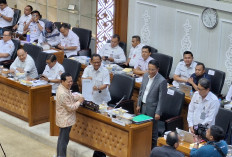 Akal-akalan DPR dan Pemerintah: Putusan MK 60-70 Ditabrak, Putusan MK 90 Dipatuhi