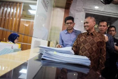  Agus Rahardjo Diminta Buka-bukaan Korupsi e-KTP Usai Tuding Jokowi Minta Kasus Itu Dihentikan