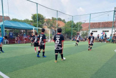 Berkat Lapangan Futsal dan Penggemukan Sapi