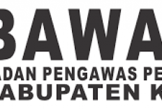 Bawaslu Sikat APK di Zona Terlarang Jl Siliwangi- Bundaran Cijoho dan Taman Kota Kuningan.