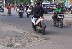 Pj Walikota  Meminta Sebelum Lebaran  Jalan Rusak di Kota Cirebon Sudah Diperbaiki, Dilakukan Secara Juksung