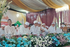 Pesan Penting pada Haul Ke-18 Kang Ayip Muh: Niat, Sholawat, Berjamaah, dan Istiqomah