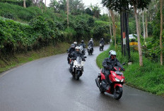 Perlengkapan Wajib Naik Motor saat Hujan