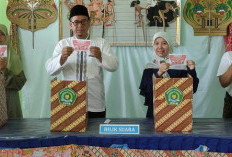 Pamerkan Karya Siswa dan Helat Pemilu Raya