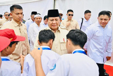 Prabowo Subianto Pastikan Semua Anak Indonesia Dapat Makan Bergizi Akhir 2025