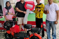 Bertabur Hadiah, Manjakan Konsumen Setia