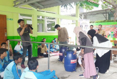 Edukasi Siswa SLB Pilah Sampah