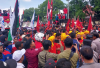 Ribuan Buruh Wilayah Timur Cirebon Demo, Minta UMK 2025 Sesuai KHL